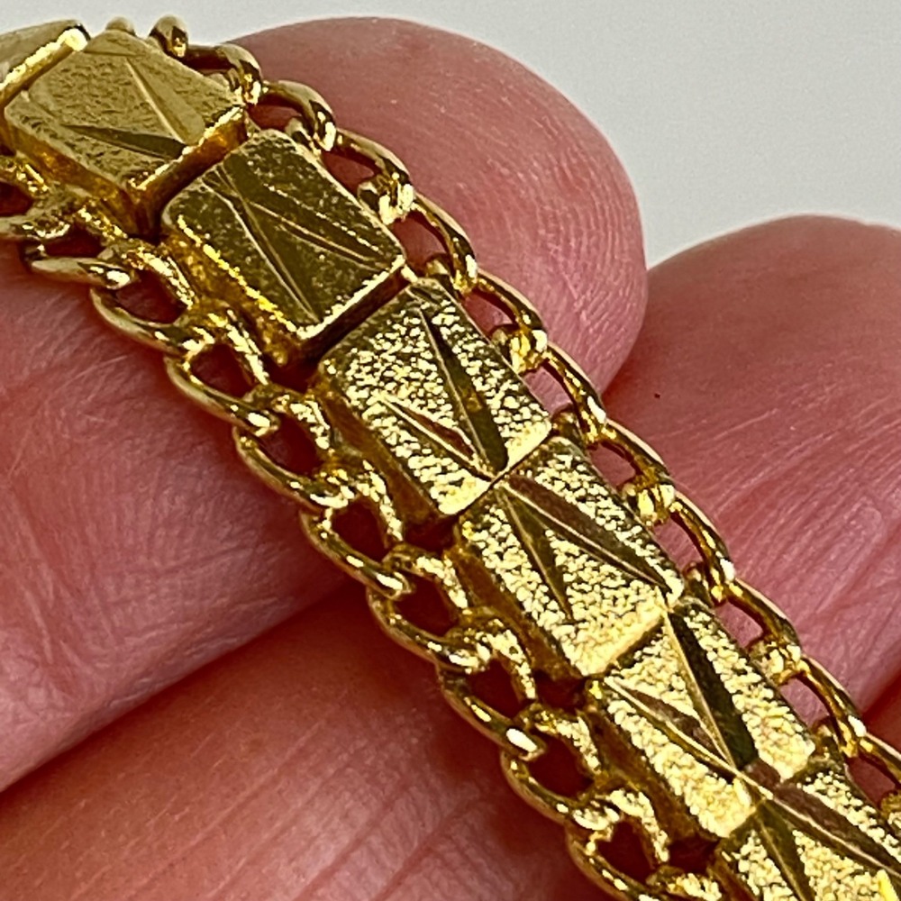 Vintage Gold Tone Geometric Link Bracelet Etched Rope Safety Chain 6.5" Retro - Picture 5 of 11